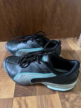 Puma Black Sneakers with Teal Insole